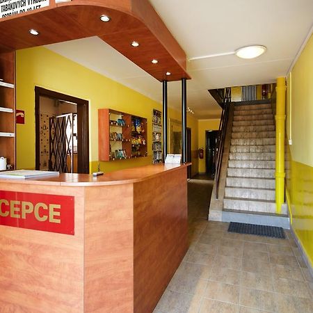 Hostel Liben Praga Esterno foto