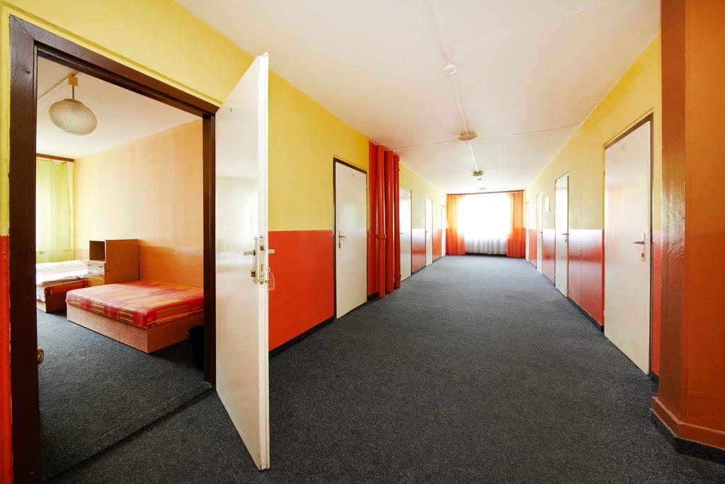 Hostel Liben Praga Esterno foto