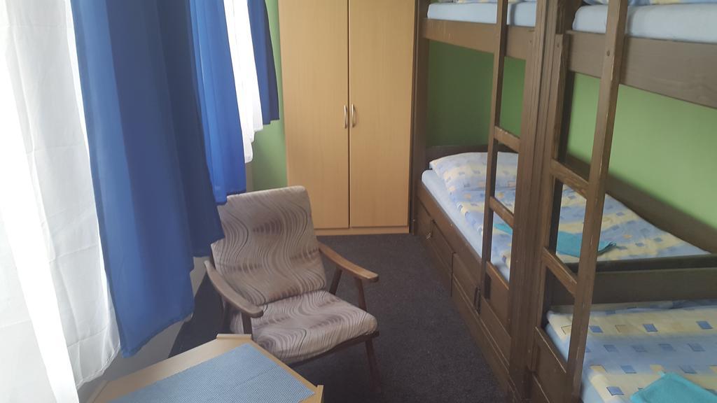 Hostel Liben Praga Esterno foto